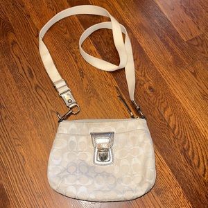 Retro Michael Kors Cross body